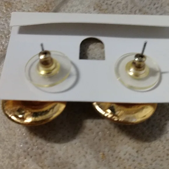 Red Hat Society Enamel Pierced Earrings Red Purple Fashion Jewelry - Picture 2 of 3